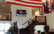 Lobby 6 Heritage Inn & Suites Rehoboth Beach