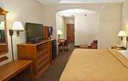 Bedroom 3 Comfort Inn & Suites Pauls Valley - City Lake