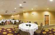 Functional Hall 4 Best Western Premier I-95 Savannah Airport / Pooler West