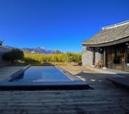 Exterior 2 Banyan Tree Lijiang