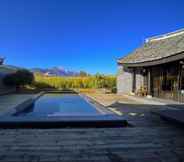 Exterior 2 Banyan Tree Lijiang