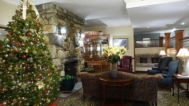 Lobby 4 Brandywine River Hotel