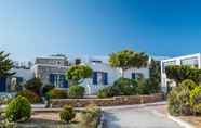 Exterior 4 Naxos Palace Hotel