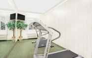 Fitness Center 2 Super 8 by Wyndham Monticello