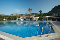 Swimming Pool TUI BLUE Sarigerme Park - All Inclusive