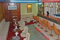 Bar, Kafe, dan Lounge Hotel Barra