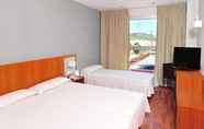 Bedroom 4 Hotel AG express elche