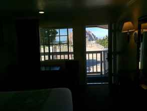 Bedroom 4 Morro Bay Beach Inn