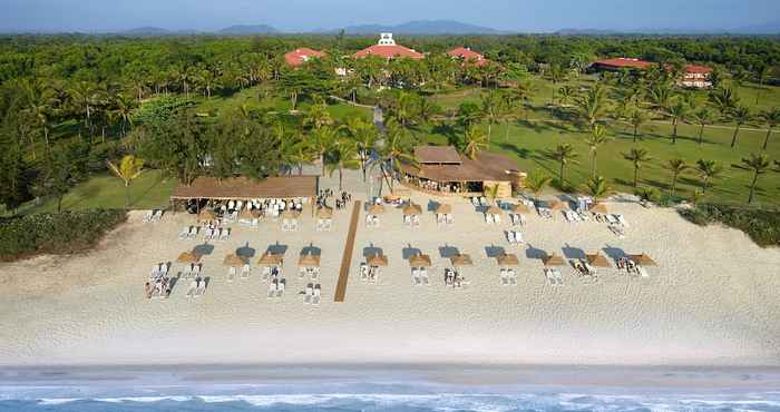 Nearby View and Attractions Caravela Beach Resort