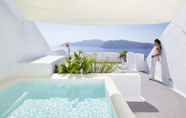 Kolam Renang 3 Katikies Kirini Santorini - The Leading Hotels Of The World