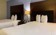 Kamar Tidur 5 Days Inn and Suites by Wyndham Hammond, IN