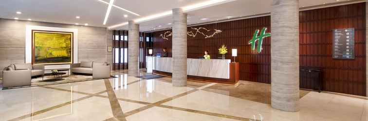 Lobi Holiday Inn Shanghai Hongqiao Central, an IHG Hotel