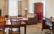 Common Space 7 Comfort Suites Twinsburg