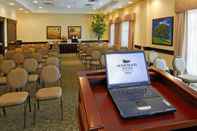 Functional Hall Homewood Suites by Hilton Burlington