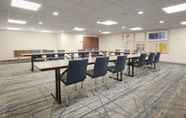 Functional Hall 5 Holiday Inn Express & Suites Williamstown - Glassboro, an IHG Hotel