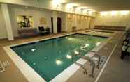 Kolam Renang 6 DoubleTree by Hilton Pittsburgh Airport