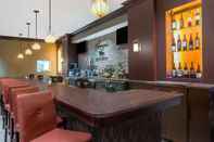 Quầy bar, cafe và phòng lounge The George Washington Hotel, A Wyndham Grand Hotel