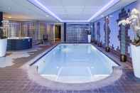 Swimming Pool Fletcher Wellness-Hotel Trivium