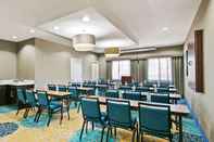 Functional Hall Best Western Plus Houston Atascocita Inn & Suites