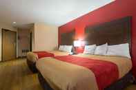 Kamar Tidur Econo Lodge Buckley