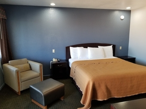 Kamar Tidur 4 Travelodge by Wyndham Barstow