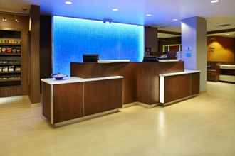 Lobi 4 Fairfield Inn & Suites by Marriott Parsippany