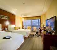 Bedroom 7 Best Western Premier Ocean Hotel