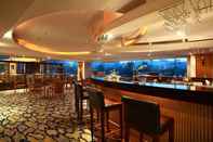 Bar, Cafe and Lounge Guilin Lijiang Waterfall Hotel