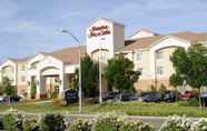 Exterior 7 Hampton Inn & Suites Redding