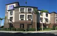 Bangunan 3 Sleep Inn & Suites Lakeland I-4