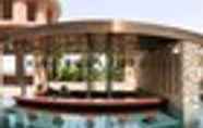 Swimming Pool 6 Kempinski Mall Of The Emirates