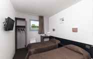Bedroom 4 Hotel & Residence Calais Car Ferry