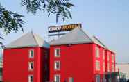 Bên ngoài 2 Enzo Hotels Mulhouse Sud Morschwiller By Kyriad Direct