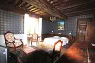 Bedroom Château d'Island Avallon Vézelay