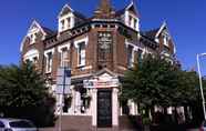 Exterior 3 Forest Gate Hotel