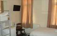 Kamar Tidur 5 Forest Gate Hotel