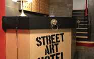 Lobi 4 Street Art Hotel