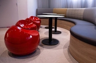 Lobby ibis Styles Deauville Centre