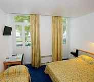 Bedroom 6 Best Western Premier Hotel des Vignes et des Anges