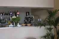 Bar, Kafe, dan Lounge Le Richiardi