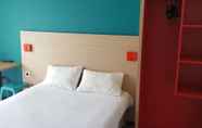 ห้องนอน 6 hotelF1 Cergy