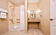 In-room Bathroom 6 Comfort Suites Mount Vernon