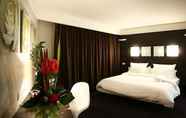Bedroom 5 Le Rex Hotel