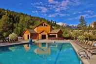 Swimming Pool Mount Princeton Hot Springs Resort
