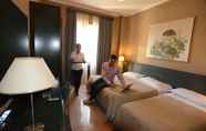 Bedroom 3 Hotel Galles