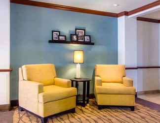 Lobby 2 Sleep Inn & Suites