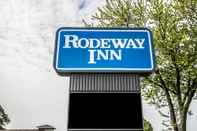 Bangunan Rodeway Inn