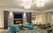 Lobby 5 Wyndham Garden Niagara Falls Fallsview