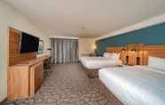 Kamar Tidur 2 Wyndham Garden Niagara Falls Fallsview