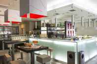 Bar, Cafe and Lounge Courtyard by Marriott Venice Airport